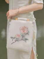 Women’s Hand Embroidery Bag Wooden Handle Handbag - Image 2