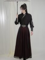 Men’s Wuxia Hanfu Robe with Embroidery for Performance - Image 2