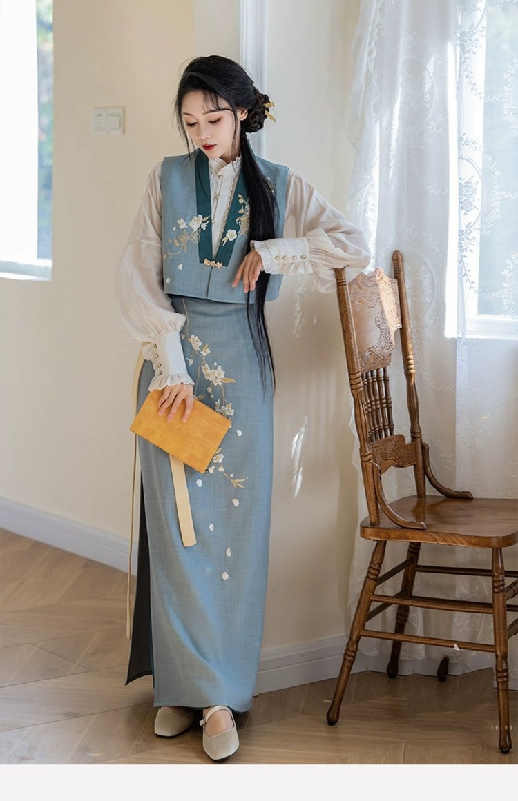 Chinese New Hanfu Embroidered Daily Hanfu Dress
