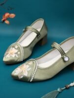 Chinese Shoes For Women Embroidered Cheongsam Shoes - Image 4