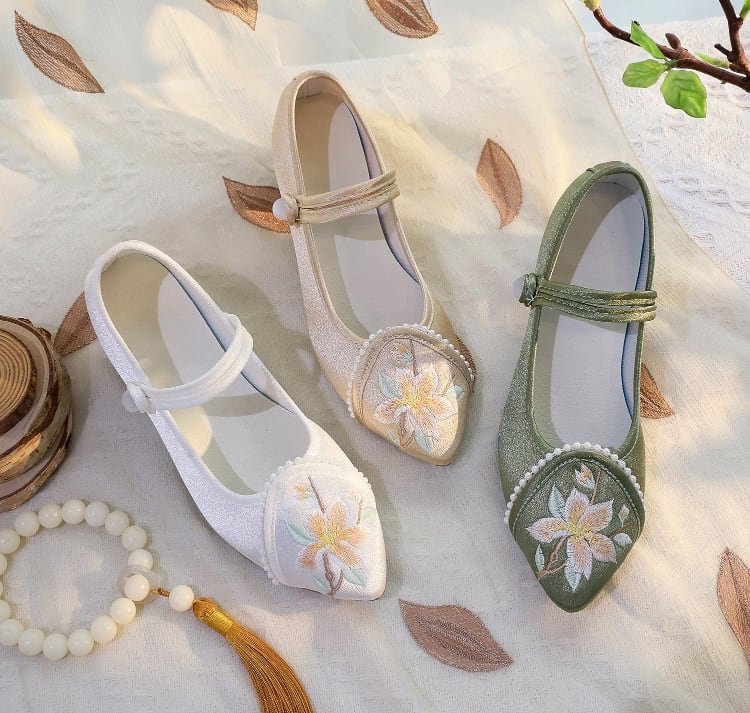 Chinese Shoes For Women Embroidered Cheongsam Shoes