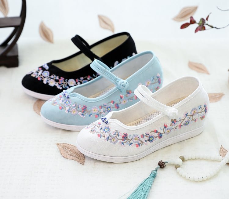 Chinese Shoes Hanfu Qipao Embroidered Dance Shoes