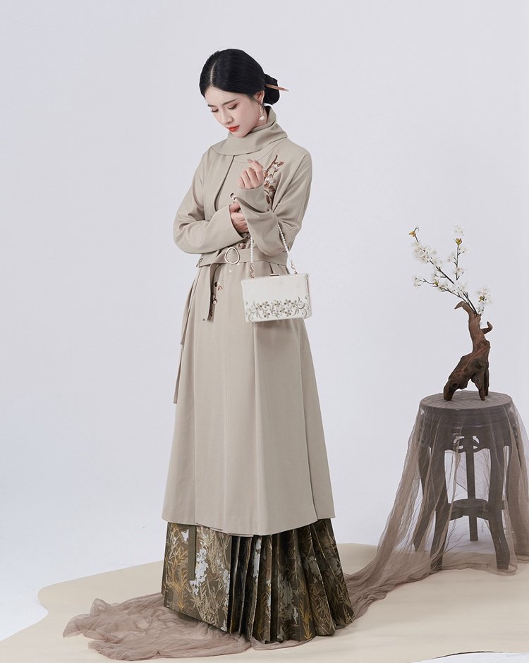 Chinese Style Clothing Embroidered Ming Dynasty Hanfu