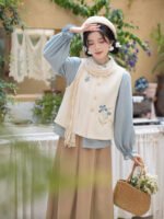Daily Hanfu Outerwear with Embroidered