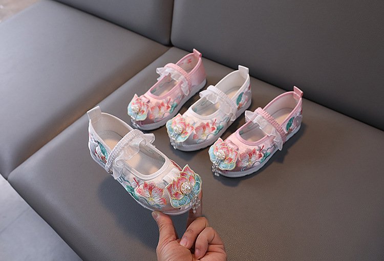Embroidered Flower Shoes Handmade Hanfu Shoes