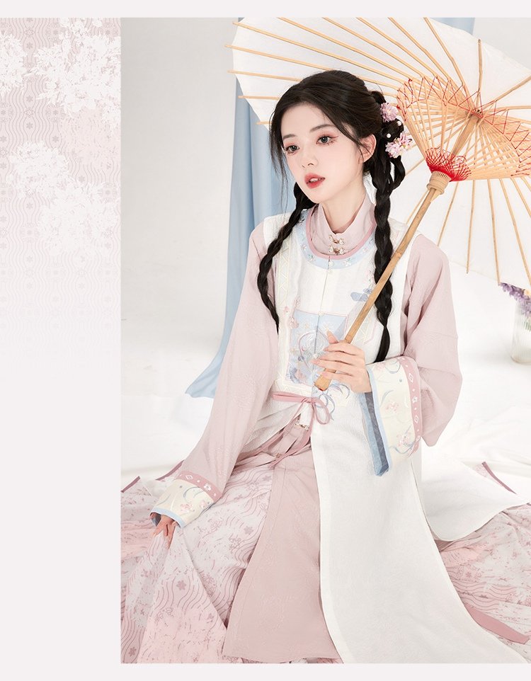Ming Dynasty Clothing Fashion Hanfu Dress Women