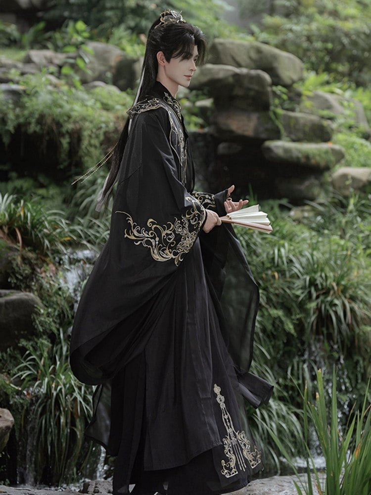 White Hanfu Male Chinese Traditional Clothing