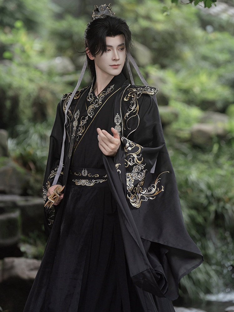 White Hanfu Male Chinese Traditional Clothing