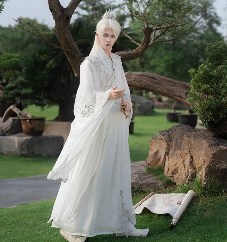White Hanfu Male Chinese Traditional Clothing