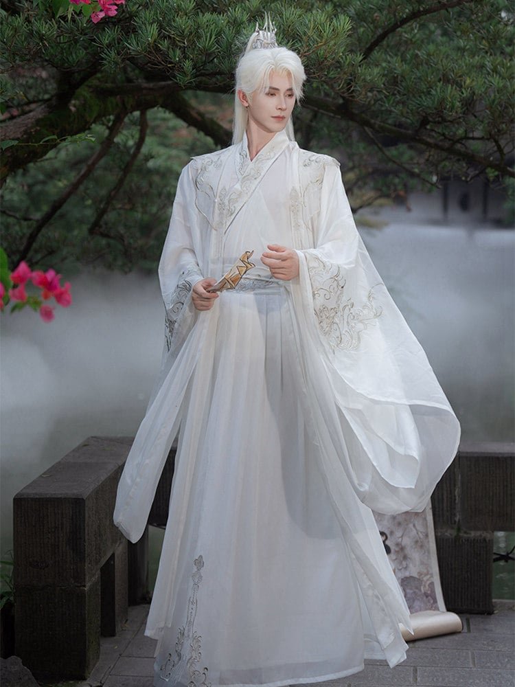 White Hanfu Male Chinese Traditional Clothing