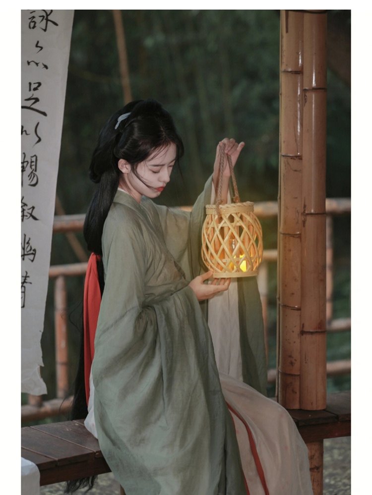Chinese traditional dress female