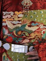 Ming Dynasty Hanfu Set – Embroidered Yuanlingpao & Horse Face Skirt - Image 4