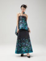Modern Hanfu Summer Set Layered Top & Pleated Skirt - Image 2