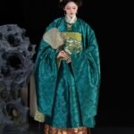 Ming Dynasty Clothes Set – Embroidered Yuanlingpao & Horse Face Skirt