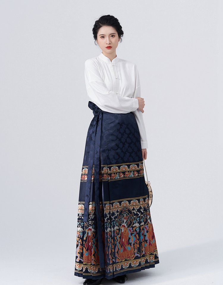 Ming Dynasty Hanfu Skirt