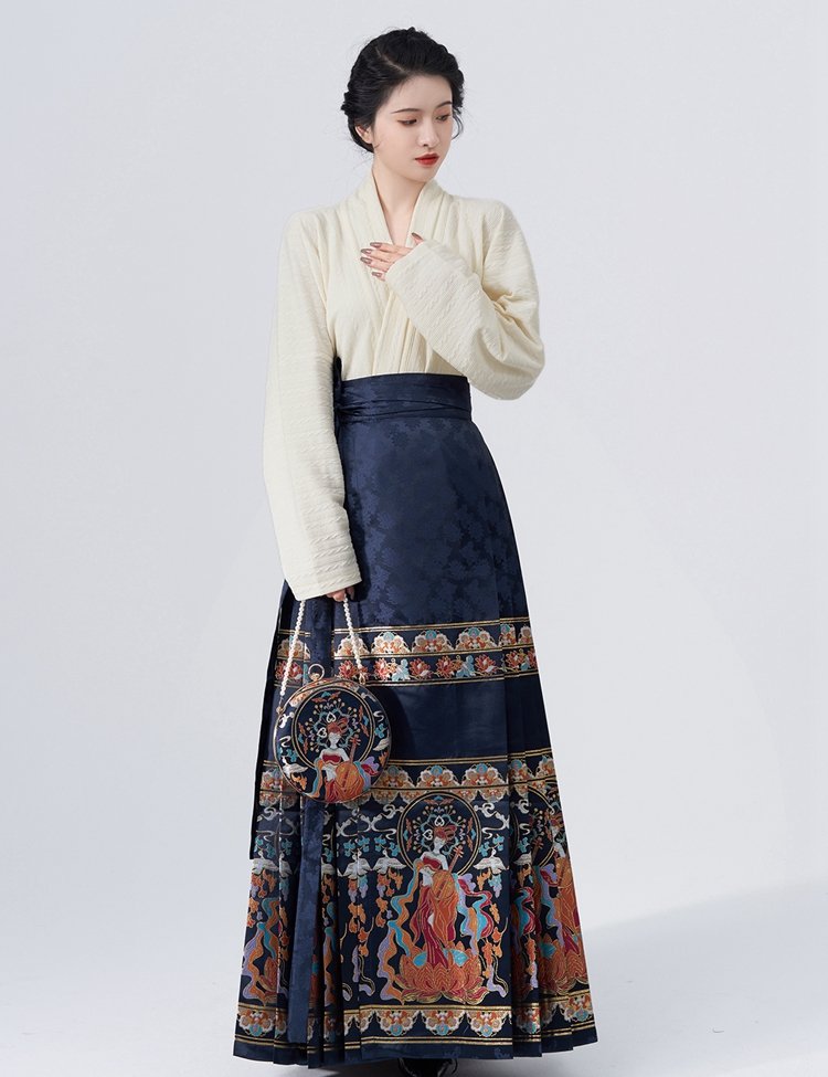 Ming Dynasty Hanfu Skirt