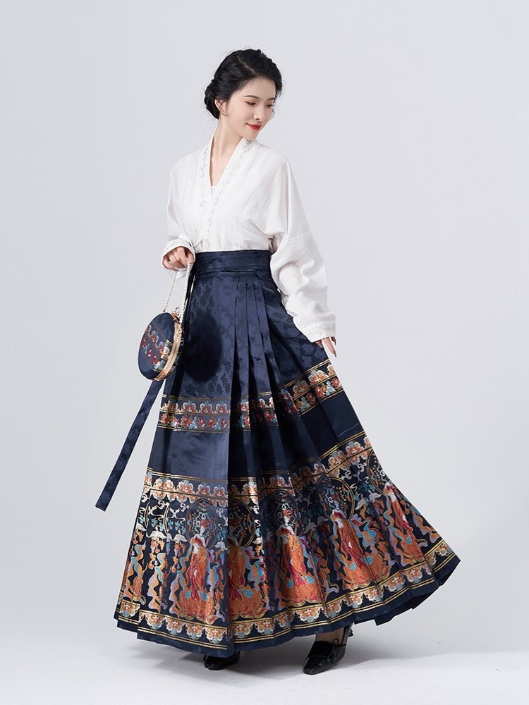 Ming Dynasty Hanfu Skirt
