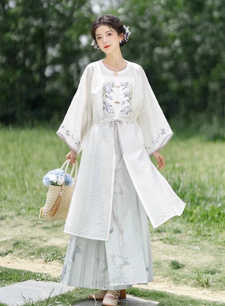 Modern Hhanfu Style Dress Embroidery