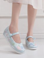 Embroidered Traditional Chinese Shoes Women Hanfu Shoes - Image 2