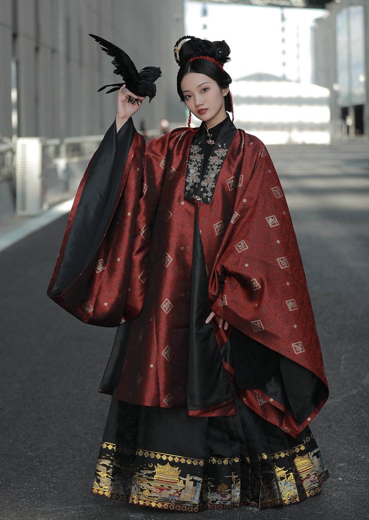 Ming Dynasty Traditional Hanfu Clothing