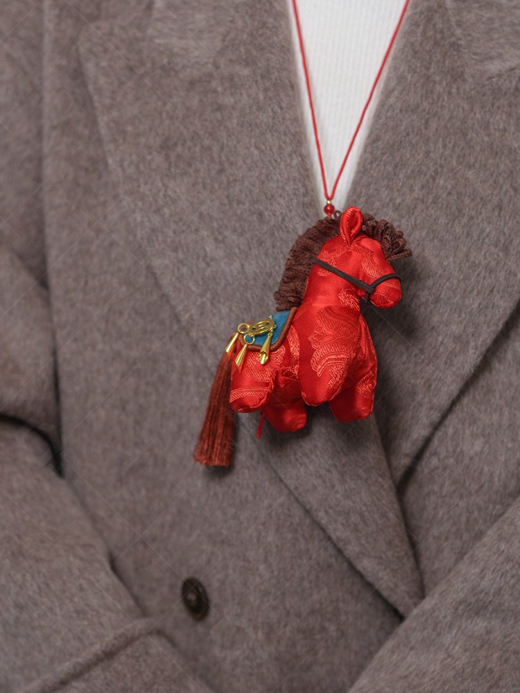 wearable embroidered lucky horse chinese sachet